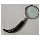 Vtg Magnifying Glass W/ Horn Handle10' Tall