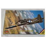 Mpm P-51/ F-6a Mustang Model Kit 1/72