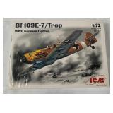 Icm Bf 109 E-7/ Trop Model Kit 1/72