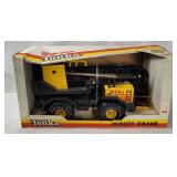 Vtg Tonka Mighty Crane W/ Box