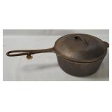Vtg Cast Iron Covered Saucepan
