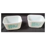 2 Pyrex Amish Butterprint Refrigerator Dishes
