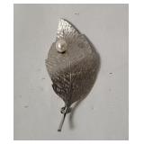 Vtg Krementz Leaf Brooch
