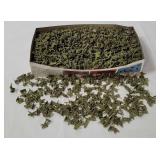 Small Green Plastic Military Figures H O