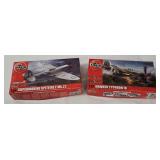 2 Airfix Model Kits 1/72 - Spitfire, Hawker