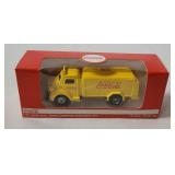 Coca-cola 1947 Bottle Truck Diecast