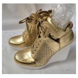 New Nine West Gold Heel Shoes Size 8-1/2
