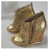 New Boutique 9 Gold Wedge Booties Size 8-1/2