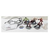Disney Infinity Portal & Figures