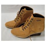 Timberland Womens Boots Size 9