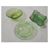 Green Depression Glass Plate & Bowls