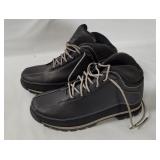 New Timberland Womens Boots Size 9