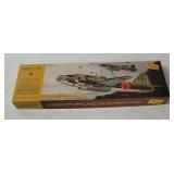 Lindberg Mitsubishi G4m2 Model Kit 1/72