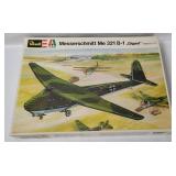 Revell Messerschmitt Me321 Model Kit 1/72