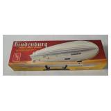 Amt Hindenburg Zeppelin Model Kit 1/520