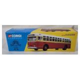 Corgi Classics St. Louis Bus 54003