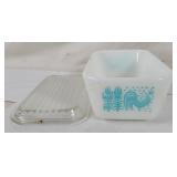 Vintage Pyrex Lidded Refrigerator Dish
