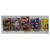 5 Action Nascar Diecasts - Spider-man, Daffy Duck