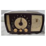 Zenith Y-723 Tabletop Tube Radio