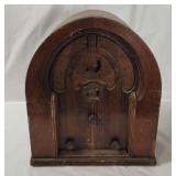 1930's Philco Cathedral Radio Model 52
