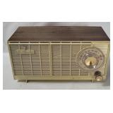 G E Tabletop Tube Radio Model T-143b