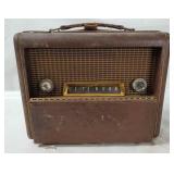 1947 Delco Portable Radio R-1410