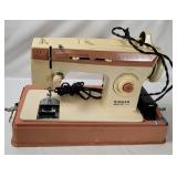 Vtg Singer Merritt 2404 Sewing Machine