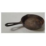 Vtg Wagner Ware Small Cast Iron Skillet 1053