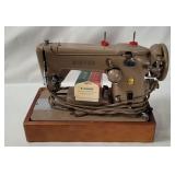 Vtg Singer Sewing Machine Model 306