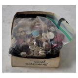 Assorted Vtg Clothing Buttons