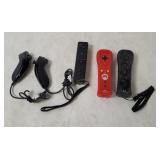 Wii Remote Controllers & Nunchuks Red Black