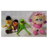 4 Muppets & Sesame Street Plushes