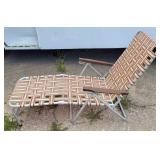 Vintage Lounge Lawn Chair