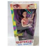1998 Galoob Spice Girls Melanie C. Doll
