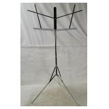 The Hamilton 400n Metal Music Stand