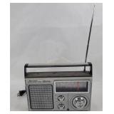 Lenox Sound Portable AM/FM Radio