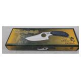 New Frost Cutlery Team Whitetail Skinning Knife