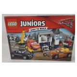 Sealed Lego Juniors Cars Smokey's Garage Kit