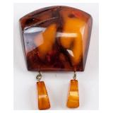 Chinese Amber Brooch with Hanging Pendants