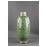 Chinese Yuan/Ming Style Longquan Porcelain Vase
