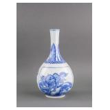 Chinese Blue and White Porcelain Vase Kangxi Mark