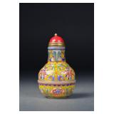 Chinese Painted Peking Glass Snuff Bottle Qianlong