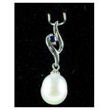 0.15ct Sapphire & Pearl Pendant CRV $1000