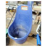Rolling hay feed cart