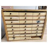 Storage missing one drawer 20x 24x 5.5