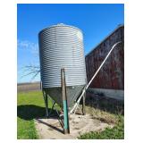 Grain Bin - Buyer loads and unbolts from concrete