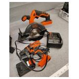 B&d cordless tool one battery one  charger