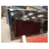 40-in Samsung TV with remote no stands