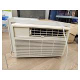 6K BTU window air with side shields 13x19x17