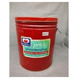 Empty vintage shortening pail